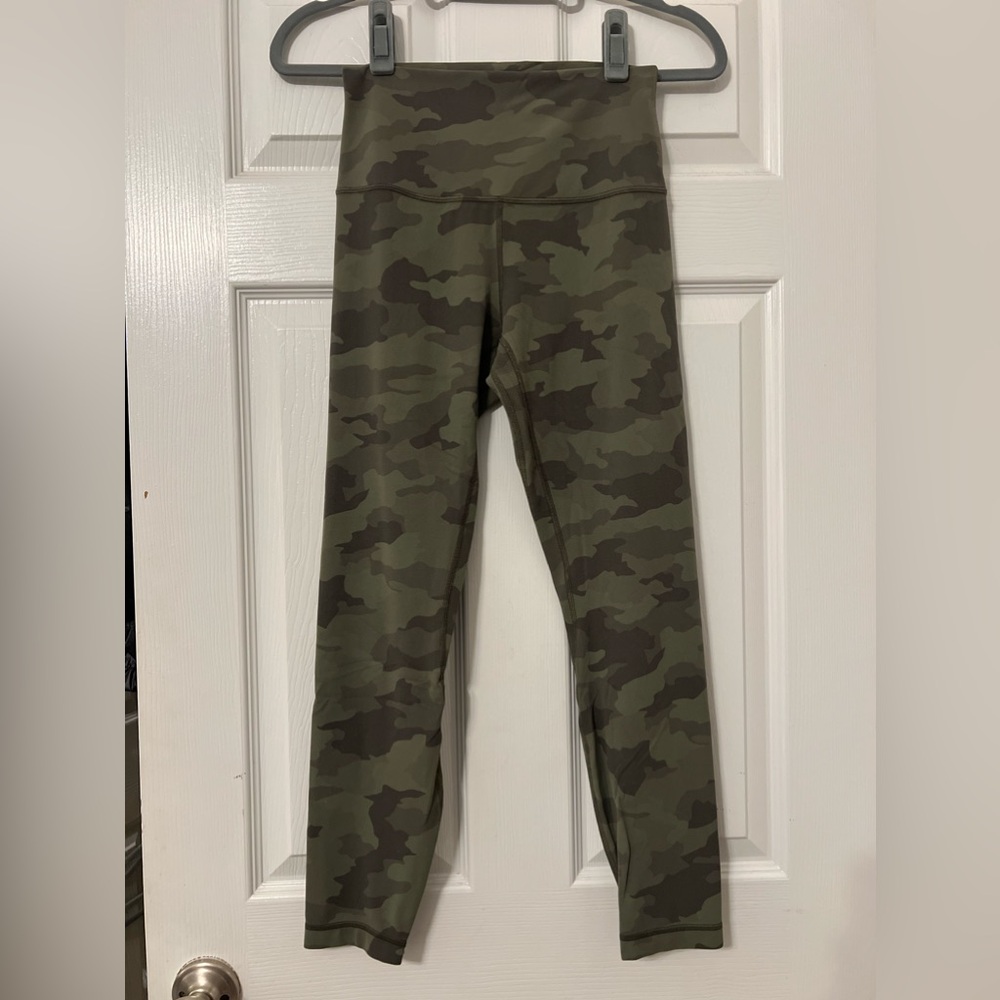 Lululemon Align Camo Green Leggings - Picture 2 of 3